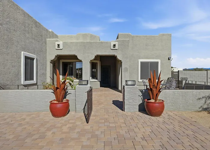 Alanamari Desert Estate, Pool, Spa, Casita-2 Homes In One! Phoenix